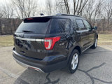 Used 2017 Ford Explorer XLT image 5