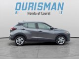 Used 2021 Nissan Kicks S image 2