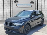 Certified 2022 Volkswagen Tiguan SE R-Line image 2