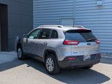 Used 2017 Jeep Cherokee Latitude image 3
