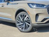 New 2025 Lincoln Aviator Reserve image 2
