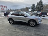Used 2022 Ford Escape Titanium image 3