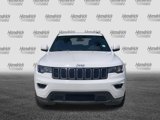 Used 2017 Jeep Grand Cherokee Laredo image 3