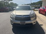 Used 2015 Toyota Highlander Limited Platinum image 3