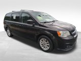 Used 2019 Dodge Grand Caravan SXT image 3