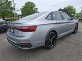 New 2025 Volkswagen Jetta SE image 4