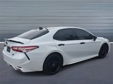 Used 2020 Toyota Camry XSE image 3