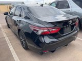 Used 2022 Toyota Camry SE image 4