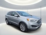 Used 2022 Ford Edge Titanium image 2