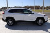Used 2018 Jeep Cherokee Limited image 6