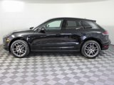 Used 2025 Porsche Macan image 2