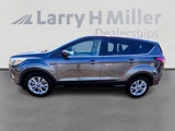 Used 2017 Ford Escape SE image 2