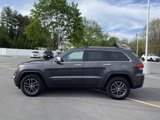 Used 2017 Jeep Grand Cherokee Limited image 2