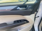 Used 2018 Lincoln MKC Premiere image 5