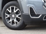 Used 2021 GMC Acadia SLE w/ Driver Convenience Package image 3