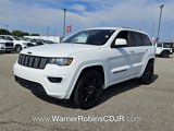 Used 2020 Jeep Grand Cherokee Altitude image 3
