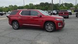 Used 2022 Chevrolet Traverse High Country image 2