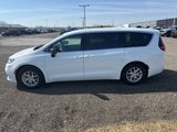 Used 2024 Chrysler Pacifica Touring-L image 4
