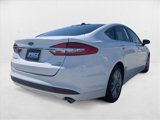 Used 2017 Ford Fusion SE image 5