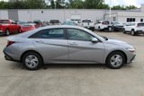 New 2025 Hyundai Elantra SE image 5