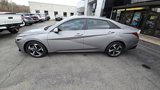 Used 2023 Hyundai Elantra Limited w/ Cargo Package image 3