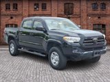 Used 2018 Toyota Tacoma SR image 3