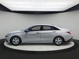 New 2025 Hyundai Elantra SE image 3