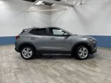 Used 2024 Buick Encore GX Preferred image 2
