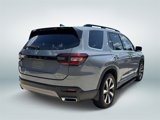 Used 2023 Honda Pilot Elite image 3