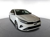 Used 2024 Kia Forte LXS image 3