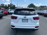 Certified 2019 Kia Sorento LX w/ LX Convenience Package image 3