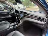 Used 2020 Toyota Camry SE image 6