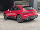 Certified 2024 Porsche Macan image 3