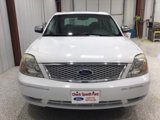 Used 2005 Ford Five Hundred Limited image 2