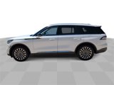 Used 2020 Lincoln Aviator Reserve w/ Equipment Group 201A image 5