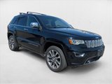 Used 2017 Jeep Grand Cherokee Overland w/ Jeep Active Safety Group image 3