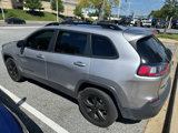 Used 2019 Jeep Cherokee Latitude Plus image 3