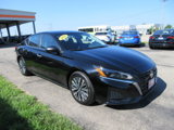 Used 2024 Nissan Altima 2.5 SV image 2