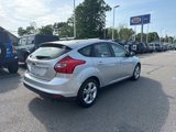 Used 2013 Ford Focus SE w/ SE Winter Pkg image 5