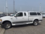Used 1998 Ford F150 XLT image 2