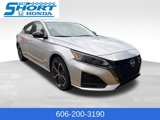 Used 2023 Nissan Altima 2.5 SR image 3