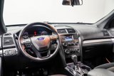 Used 2018 Ford Explorer XLT image 4