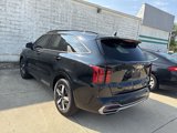 Used 2022 Kia Sorento S image 4