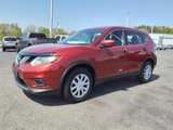 Used 2016 Nissan Rogue S image 2