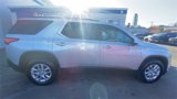 Certified 2021 Chevrolet Traverse LT image 2