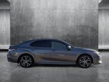 Used 2018 Toyota Camry SE image 4