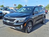 Certified 2022 Kia Seltos SX w/ Sunroof Package image 3