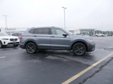 Used 2024 Volkswagen Tiguan SE image 2