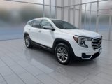 Used 2024 GMC Terrain SLT image 2