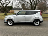 Used 2020 Kia Soul S image 2